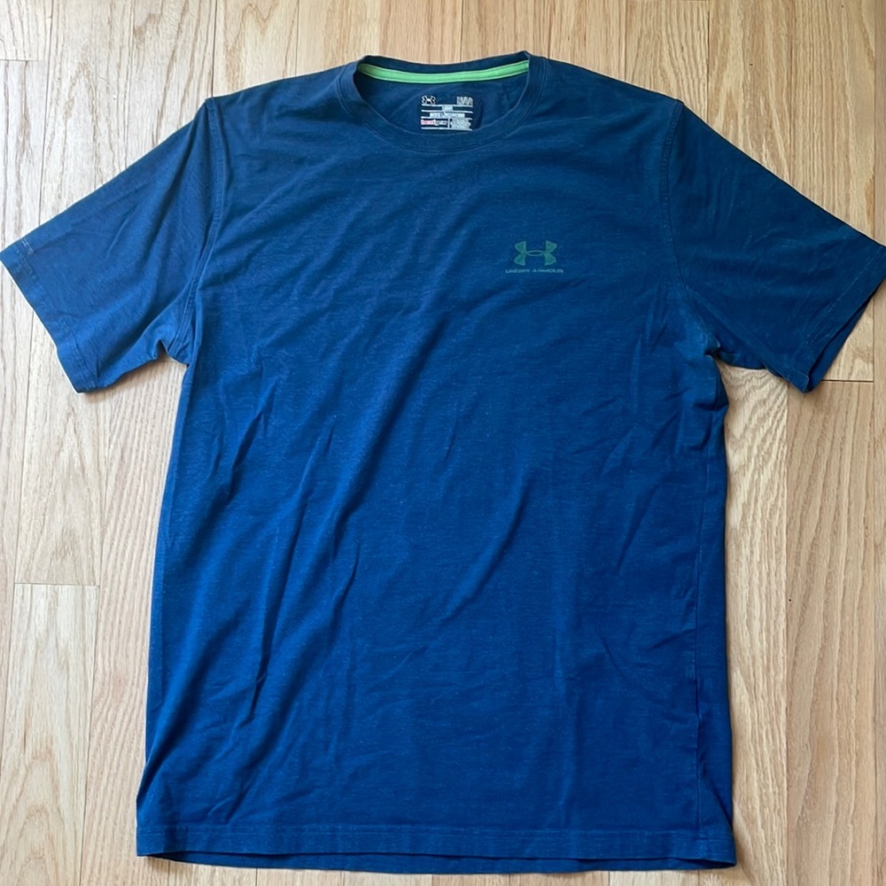 Under Armour Mens Loose Fit T Shirt